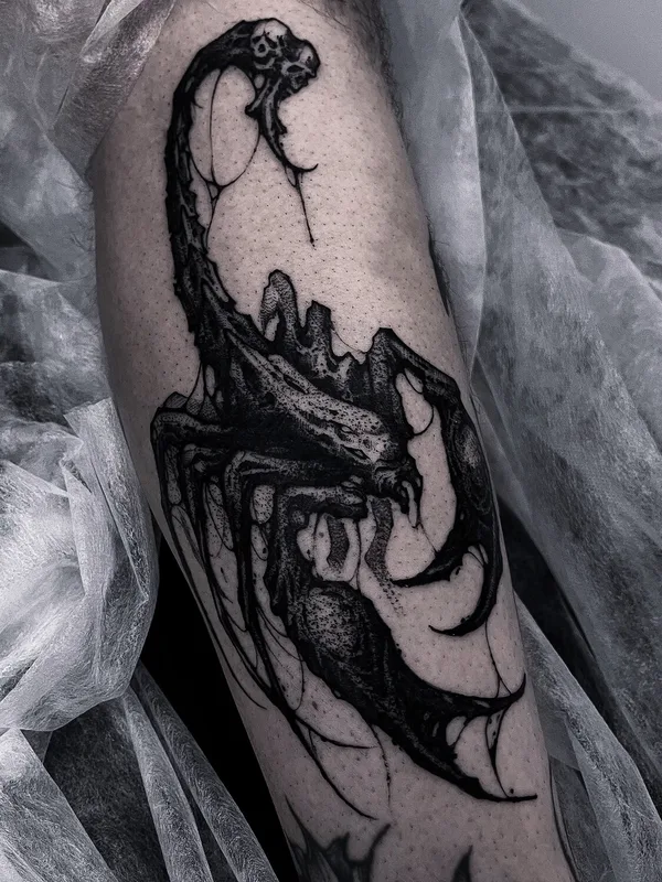 black and grey blackwork татуировка на calf #95920 | Тату мастер ГЛЕБ ФИЛЬШИН