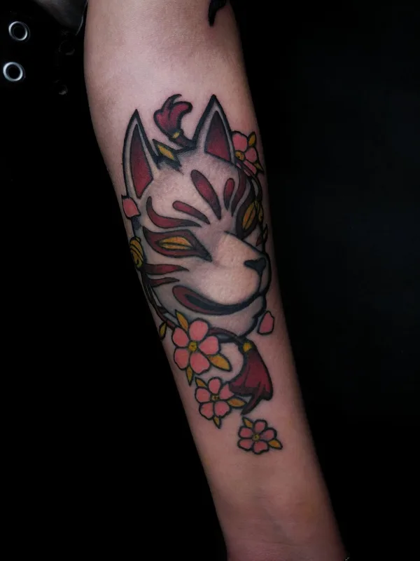 female color authorsstyle 纹身 在 forearm #101605 | 纹身师 Ксения Пижевская