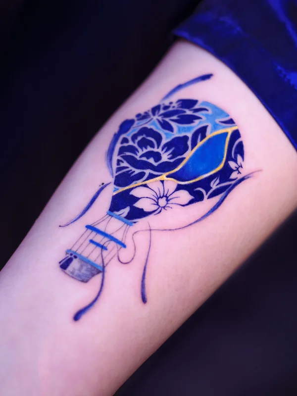 color illustrative tattoo on forearm #92579 | Tattoo Artist Tatuaggi di Porcellana