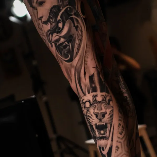 whipshading tattoo by Роман Куличенков in Ростов-на-Дону
