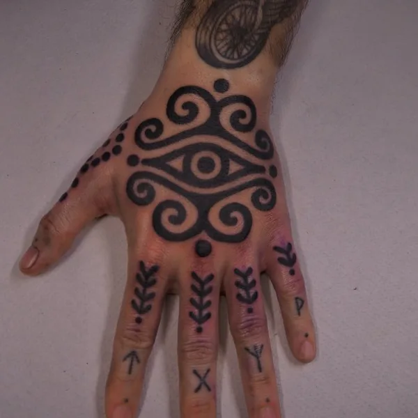 Ornamental tattoo by Lilentatt in Barcelona