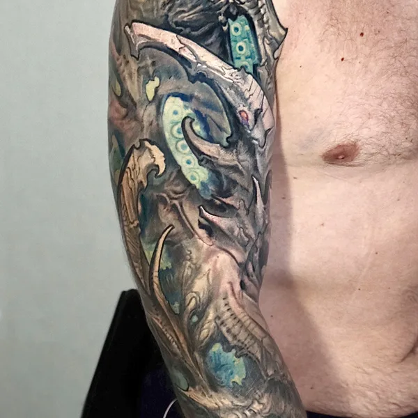 Illustrative tattoo by Kirill Putiatin in Saint Petersburg