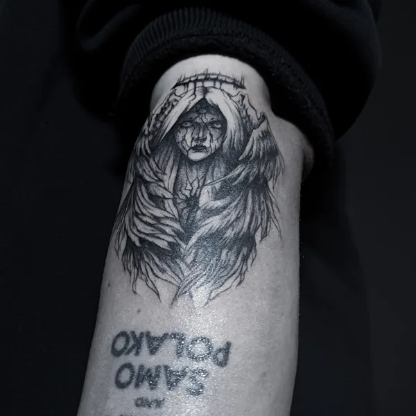 Graphic tattoo by Polina Inquizitsiya in Moscow