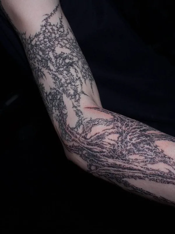black blackwork Tatuagem em forearm #93557 | Tatuador unkovski