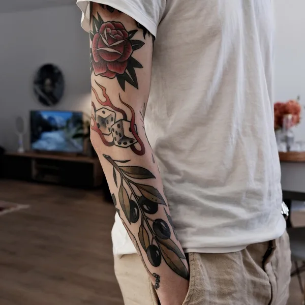 Олд Скул tattoo by Анжелика Ли in Сочи