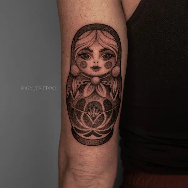 Graphic tattoo by Игорь Хацаюк in Moscow
