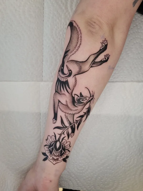 black and grey neo-traditional Tatuaggio su forearm #92049 | Tatuatore Aivis Kleinhofs Prusis 