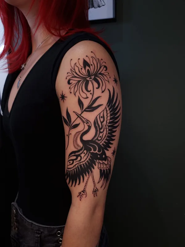 female black blackwork Tatuaggio su upper arm #92053 | Tatuatore Aivis Kleinhofs Prusis 