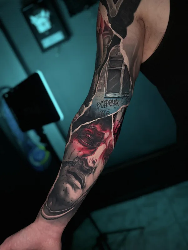 color realism tattoo auf forearm #93714 | Tätowierer Maxim Tyatin