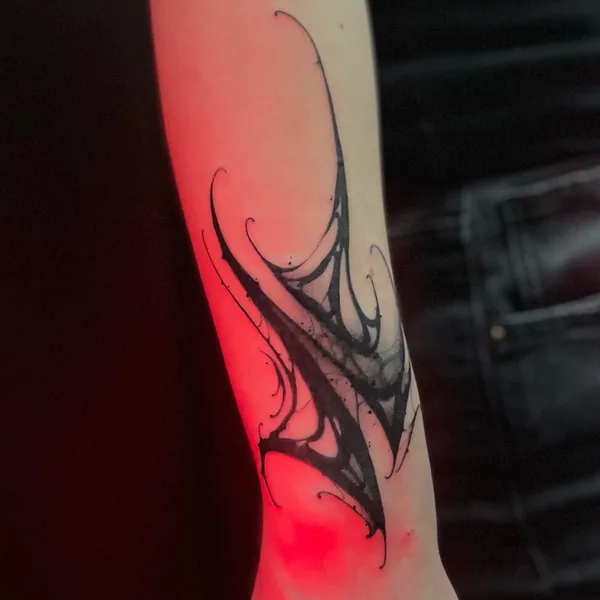 organic tattoo by Эдита Тер-Балян in Moscow