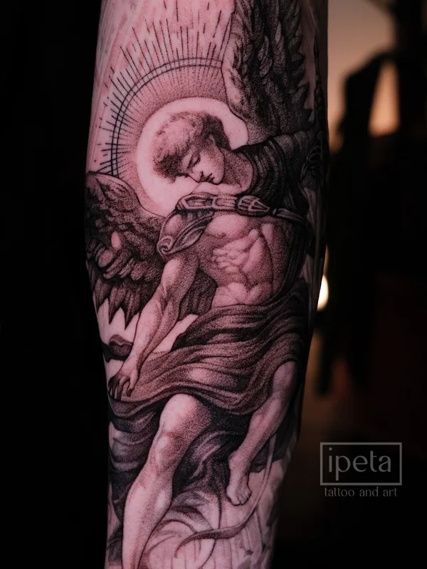 whipshading tattoo by Виола Вайсс in Москва