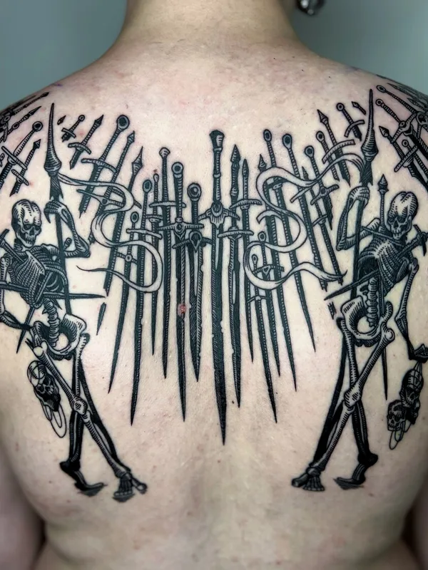 black blackwork Tatuaggio su upper back #99553 | Tatuatore Сева Назаров