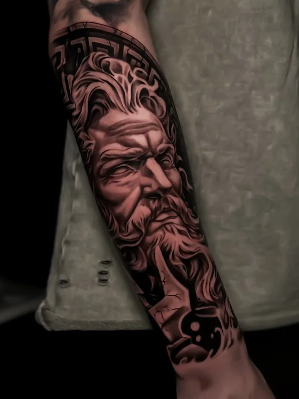 black and grey realism Tatuagem em forearm #97687 | Tatuador Виолетта Мартынова 