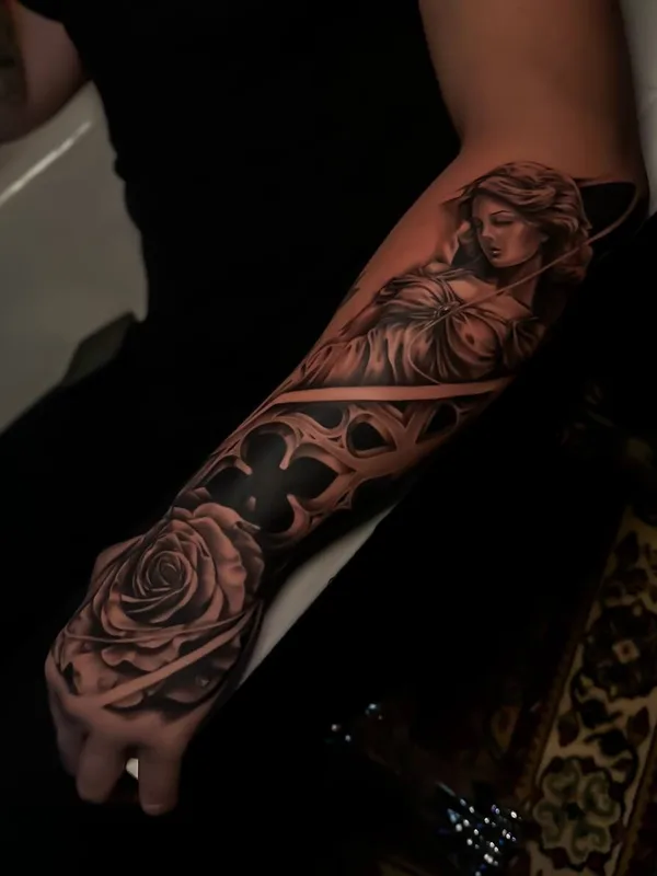 black and grey black and grey Tatuagem em full sleeve #97693 | Tatuador Виолетта Мартынова 