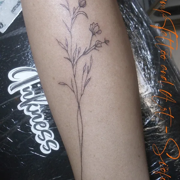 whipshading tattoo by Klaudia Zelenay in Siófok