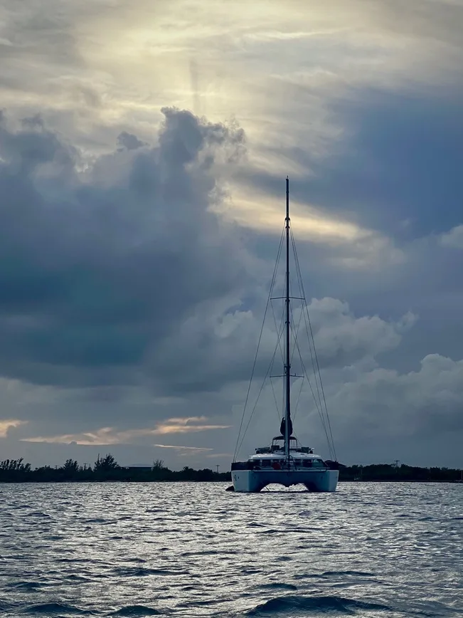 Tattooing on the Wave: How Elizabeth Collinson Turned a Catamaran into a Dream Studio - image 13