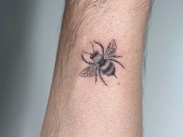 Jenxi | Vancouver Fineline Tattoo Artist