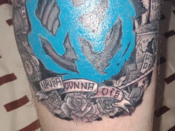 LAWLESS TATTOO