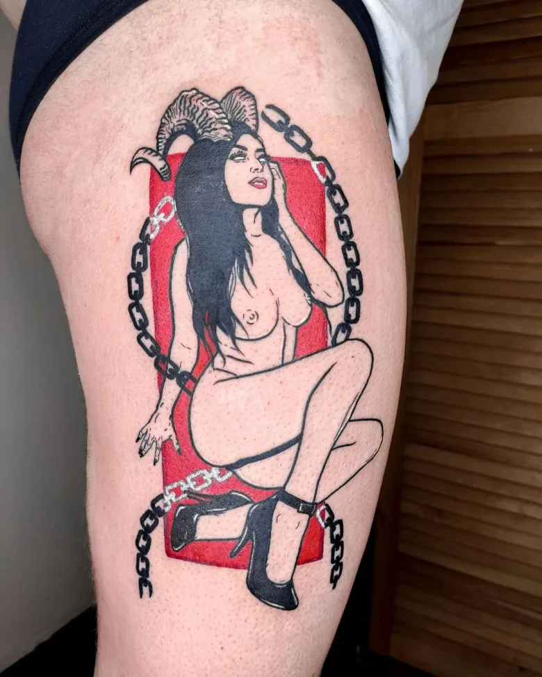 Тату мастер Marie Thirteen