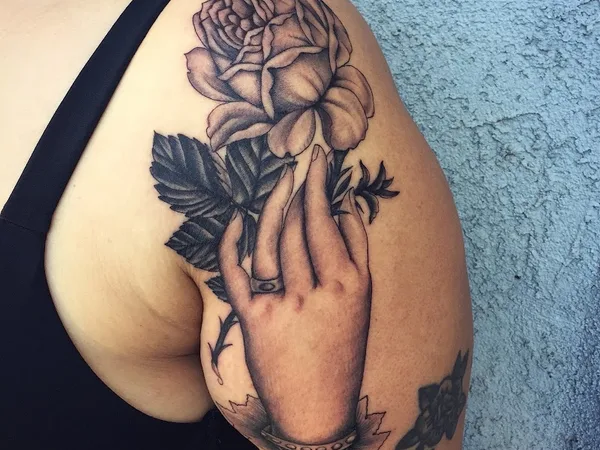 Mid Town Tattoo Shop