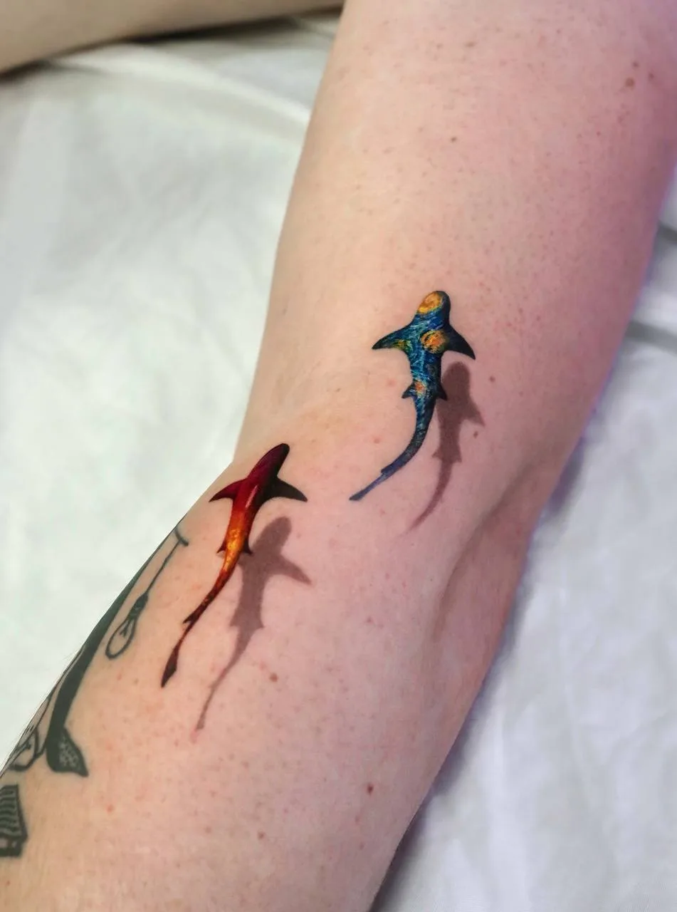 Tattoo artist Moodji