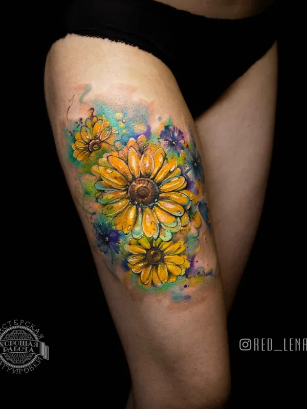 female color watercolor Tatuaggio su thigh #11211 | Tatuatore RED_LENARA