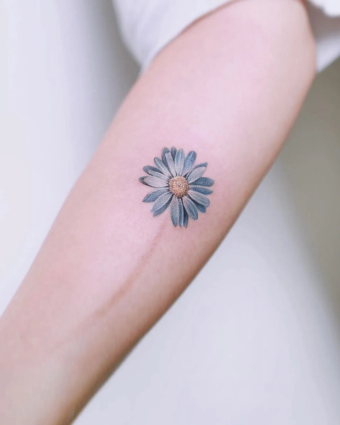 Tattoo artist Nando