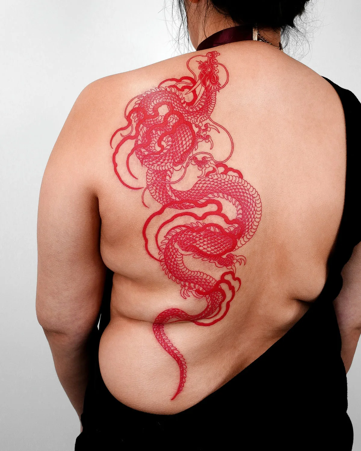 Tattoo artist Jeonghun Seo aka @Nobodytattoo