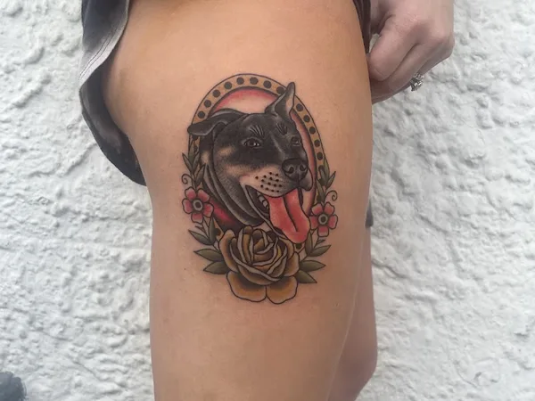 Ocho Placas Tattoo Company
