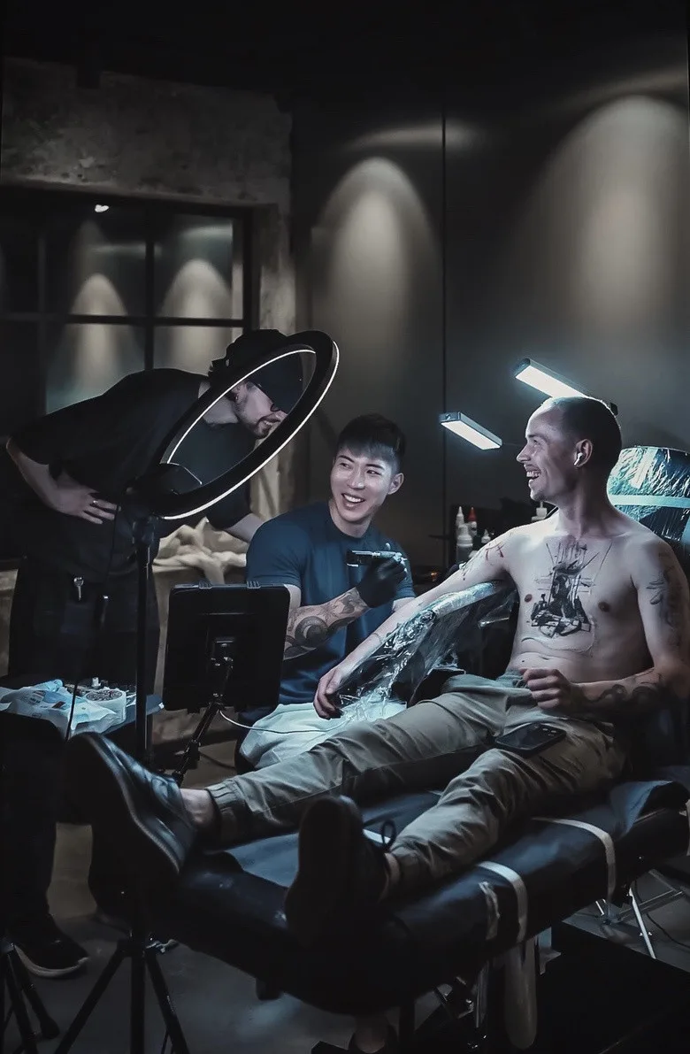 Tattoo artist Park