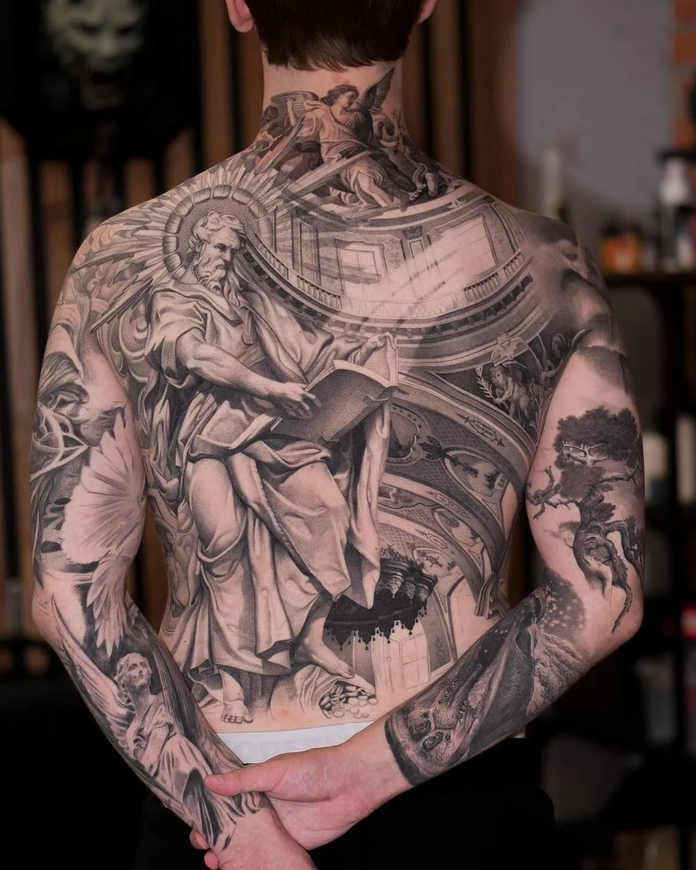 The "Roman Empire" in Evgeny Antsupov's Monumental Tattoos - image 7