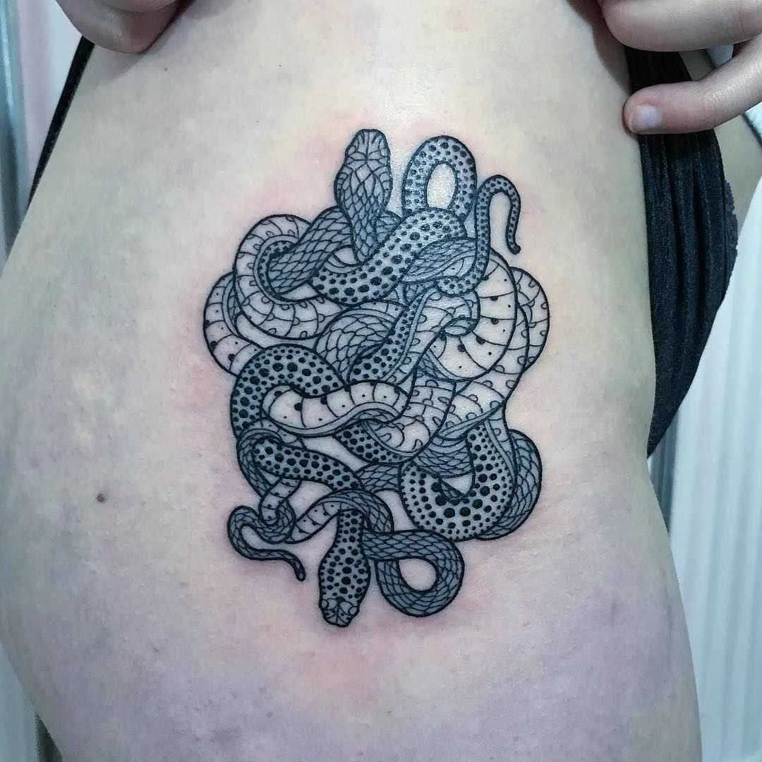 Тату-мастер Mirko Sata дизайн татуировки змеи, белые татуировки | Tattoo artist Mirko Sata snake design tattoo , white tattoos