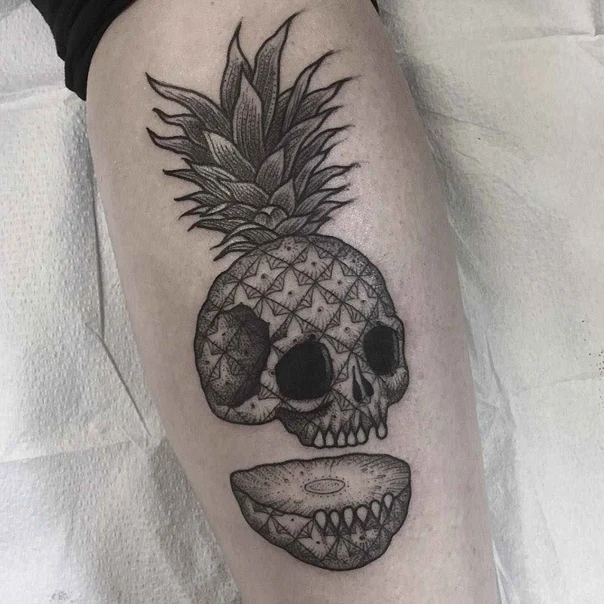 Blackwork Skull, Pineapple tattoo on Thigh