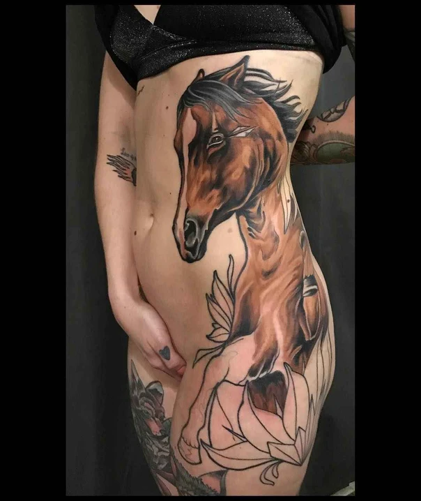 Realism Horse, Flower tattoo on Side