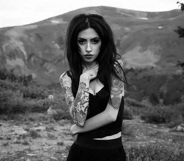 tattoo #6573 | Tätowierungsmodell Karla Blackburn