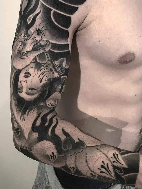 male black and grey japanese 纹身 在 full sleeve #15449 | 纹身师 Lupo HoriOkami