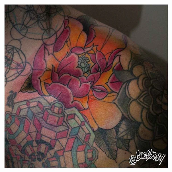 Illustrative Flower, Geometric tattoo on Shoulder
