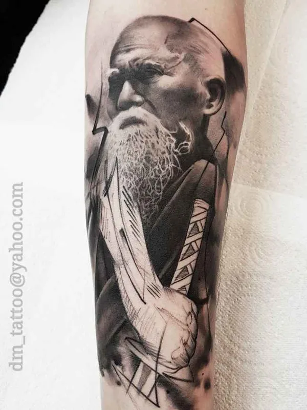 black and grey realism tatouage sur forearm #15555 | Artiste tatoueur Dan Mihalache