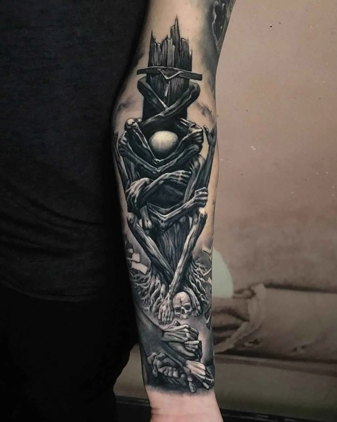 Tattoo artista Hokowhitu Sciascia nero&grigio stile autore horror tattoo | Melbourne, Australia