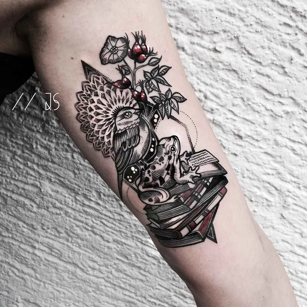 Blackwork Bird, Frog tattoo on Forearm