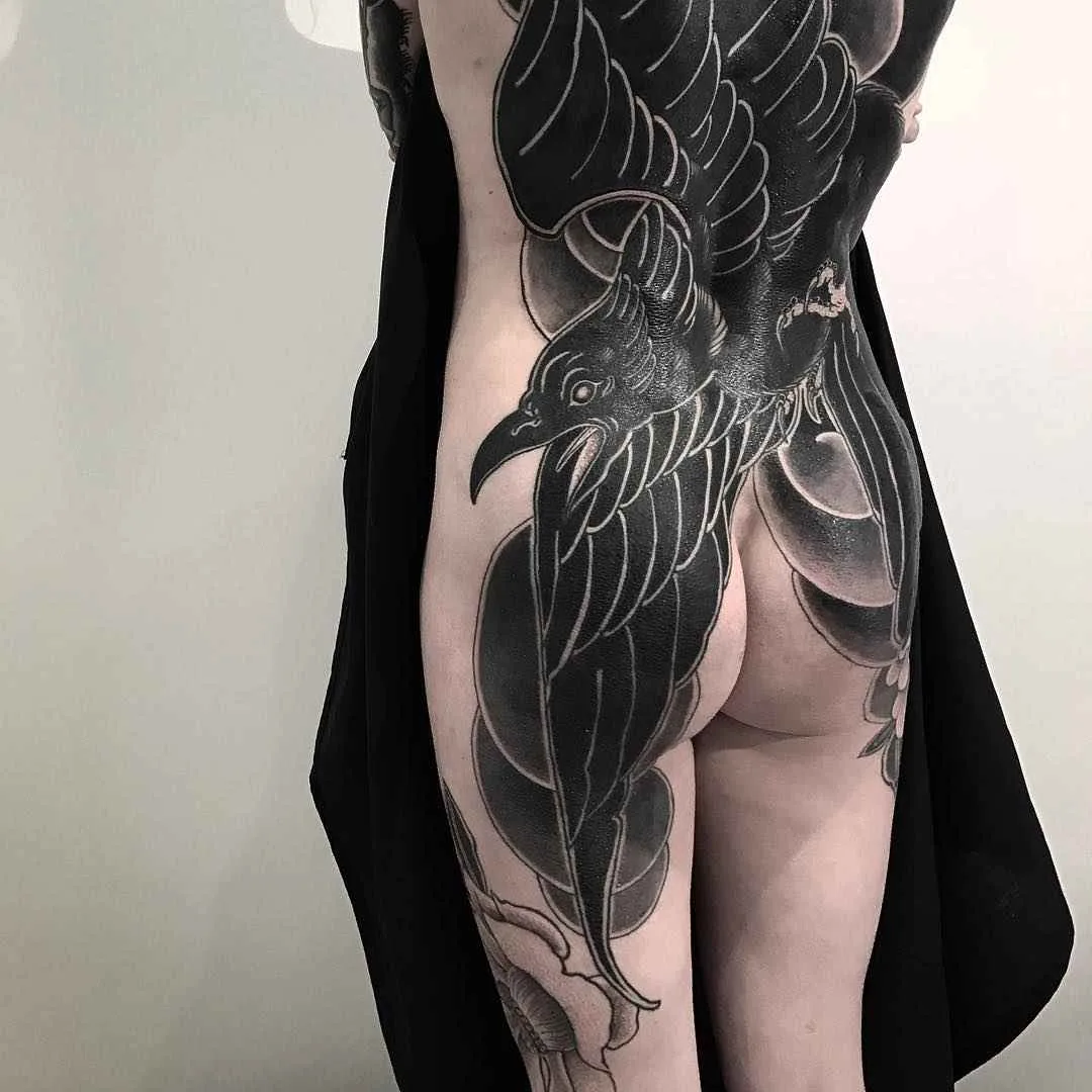 Tattoo artist Lupo HoriOkami, black and grey oriental japanese traditional tattoo | Italy