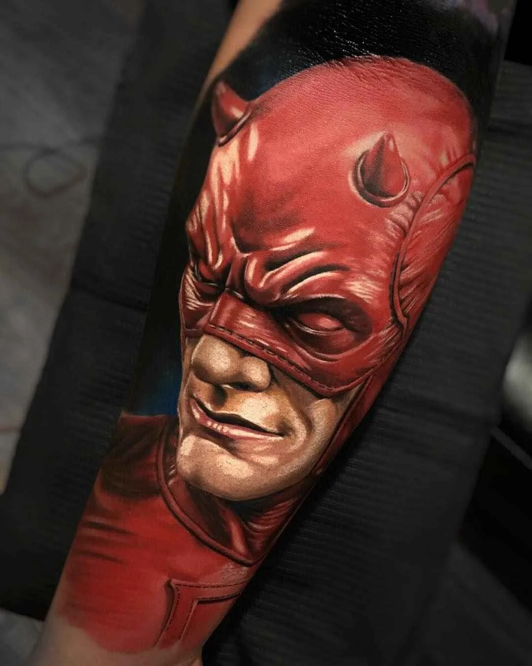 Tattoo artista Daniel Bedoya colore e nero e grigio realistico tattoo | Pereira, Colombia