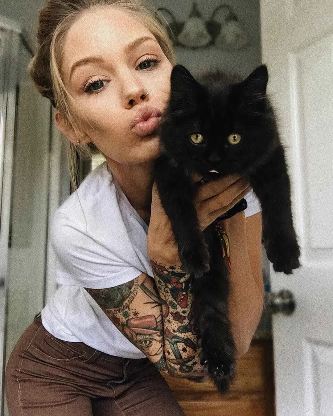 Tattoo model Lisa Marie , alternative female photomodel | USA