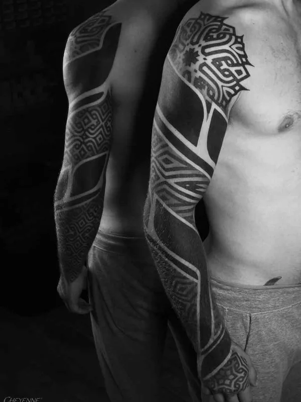 male black and grey blackwork tattoo auf full sleeve #16007 | Tätowierer Maksim Zhuravlev
