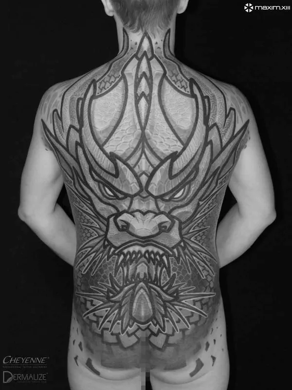 black and grey blackwork tattoo auf full back #16003 | Tätowierer Maksim Zhuravlev