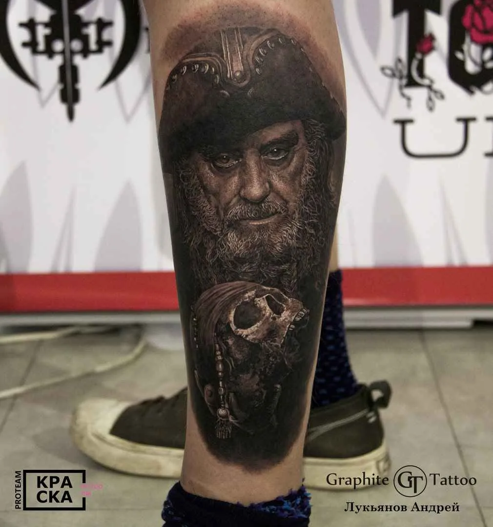Tatuagem artista Andrey Lukyanov cria tatuagem blackandgrey realista | Rússia
