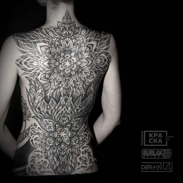 Mandala Floral, Geometric tattoo на Спина (полная)
