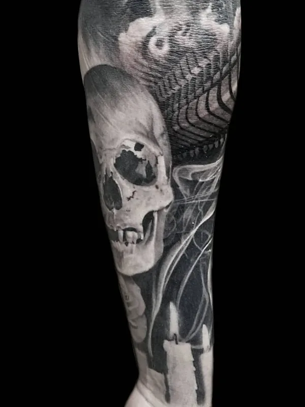 black and grey realism Tatuagem em forearm #27371 | Tatuador Chris Adamek