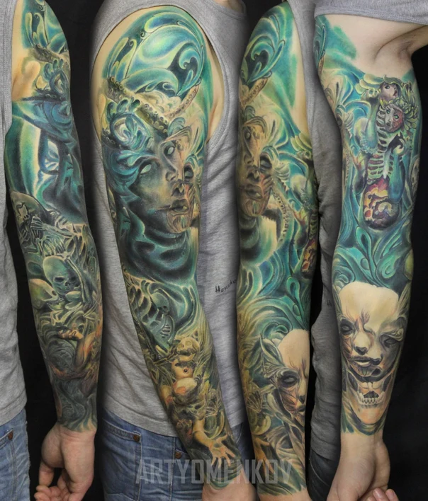 Сюрреализм Faces, Skulls tattoo на Полный рукав