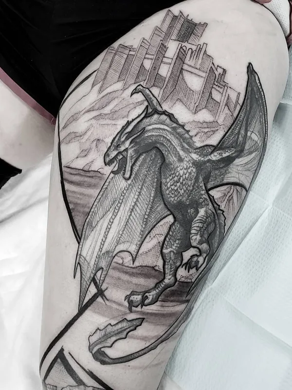 black and grey sketch Tatuaggio su thigh #27745 | Tatuatore Mike Riina